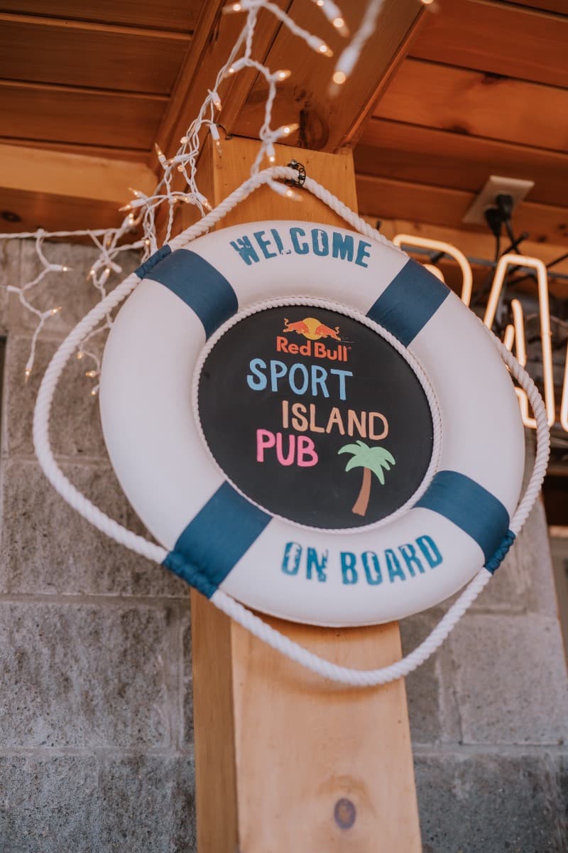 Sport Island Pub — hero image